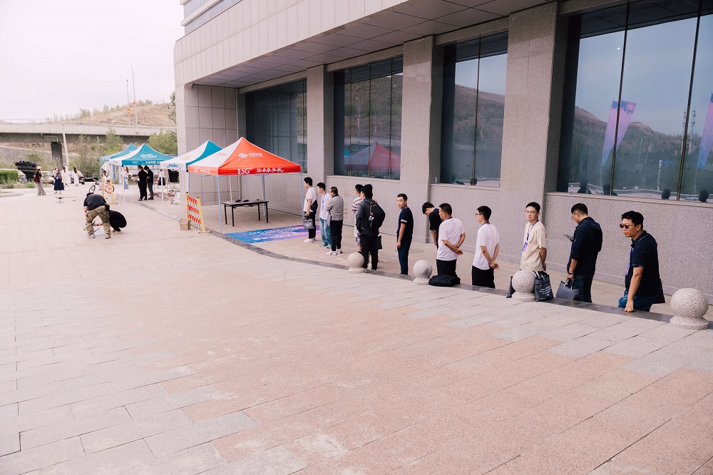 新疆无人机培训 | 新疆保华润天航空：开启无人机梦想之旅