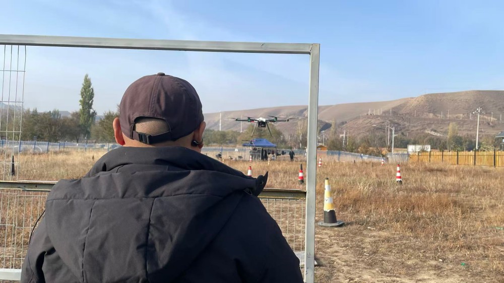 技能+证书双收获:保华润天新疆无人机培训超值套餐