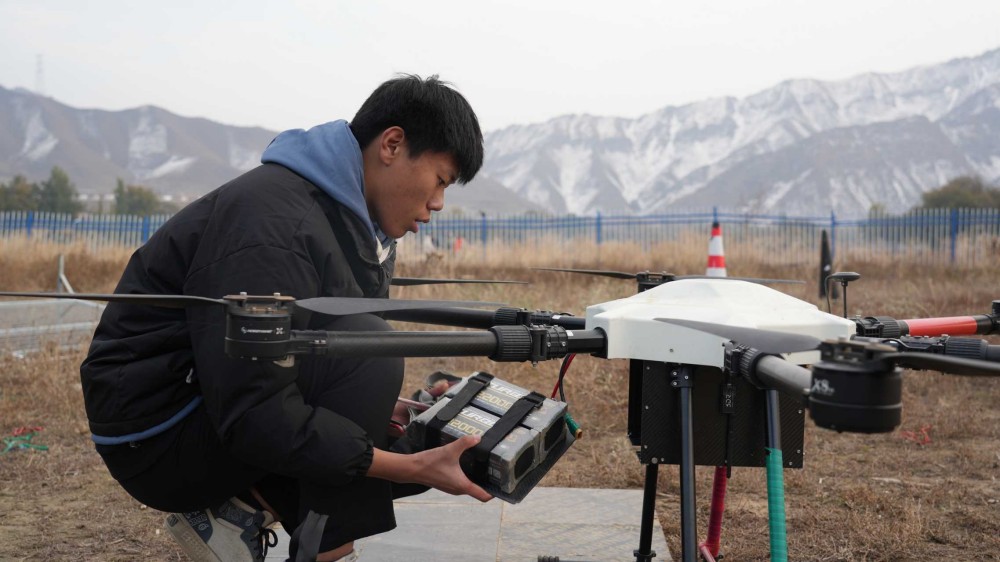 新疆无人机 “驾照”:CAAC 权威认证下的保华润天专业培训引领之路