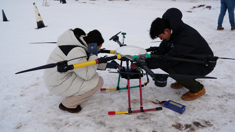 保华润天航空新疆无人机培训：为学员提供长期技术支持